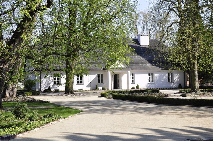 Szlak Chopinowski na Mazowszu — Chopins Geburtshaus