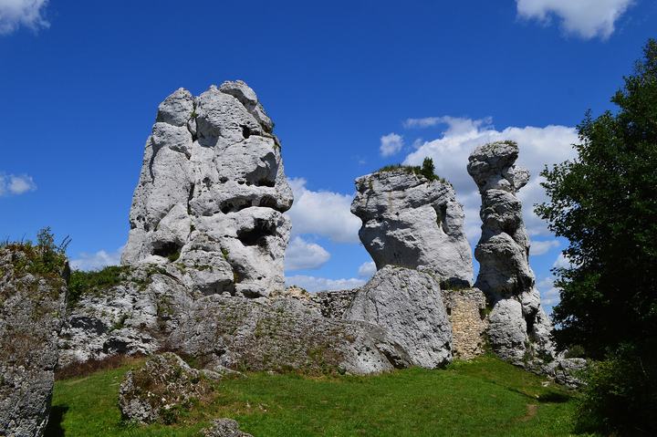 Szlak Orlich Gniazd — The “Trail of the Eagles' Nests” (Szlak Orlich Gniazd) of south-western Poland, is a marke