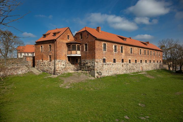 Sztum – zamek nad dwoma jeziorami