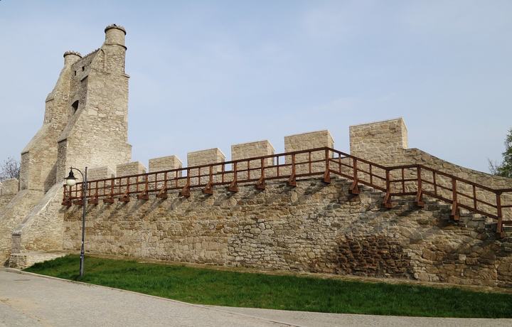 Szydłów — Szydłów, mury obronne, 2 poł. XIV, XVII