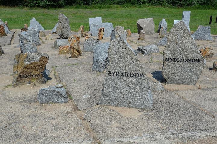 Treblinka — Treblinka II memorial
