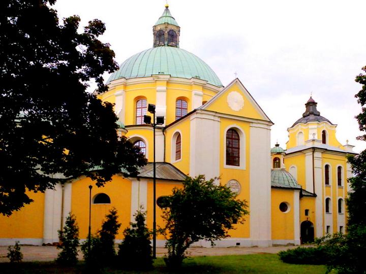 Trzemeszno — Trzemeszno. Bazylika Wniebowzięcia NMP i św. Wojciecha XVIII w.