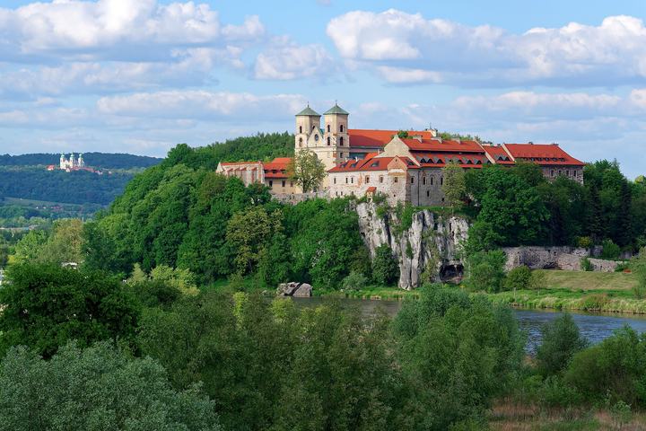 Tyniec – opactwo benedyktynów nad Wisłą