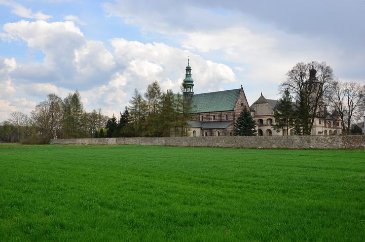 Wąchock — Wąchock , zespół klasztorny cystersów