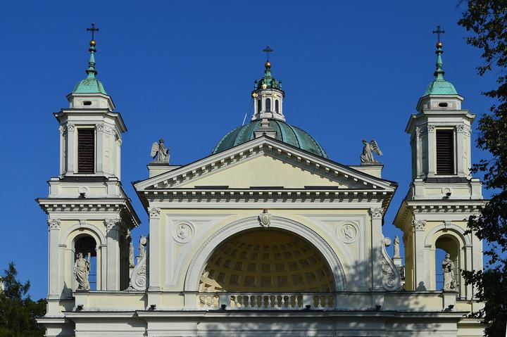 Wilanów — Warsaw is the capital and largest city of Poland . The metropolis stands on the River Vist