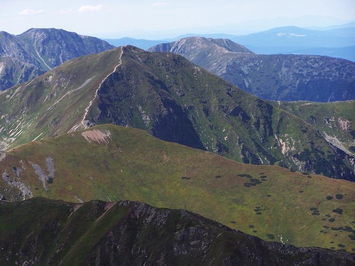 Wołowiec przez Grzesia i Rakoń — Wołowiec (West Tatra Mountains)