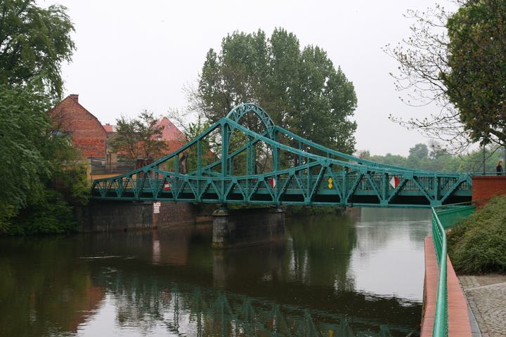 Wrocław — Tumski Bridge in Wrocław (Poland).