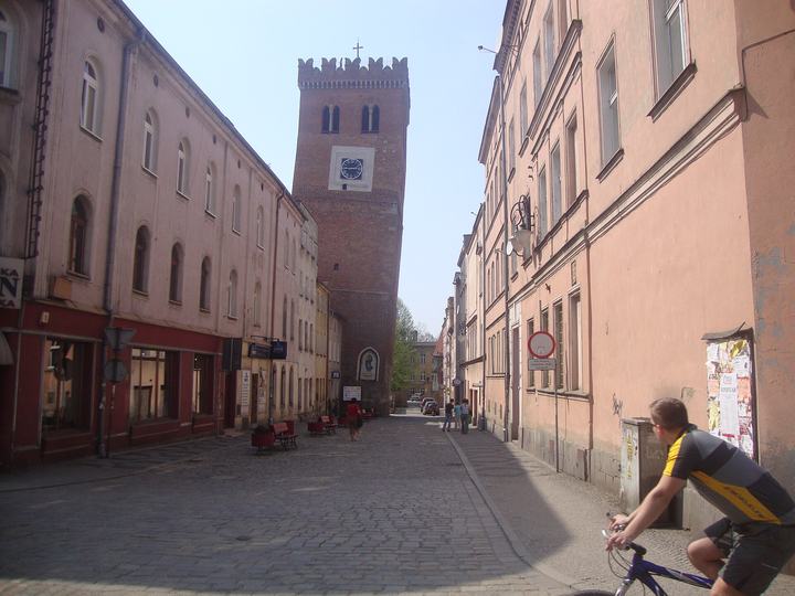 Ząbkowice Śląskie – Krzywa Wieża i Frankenstein