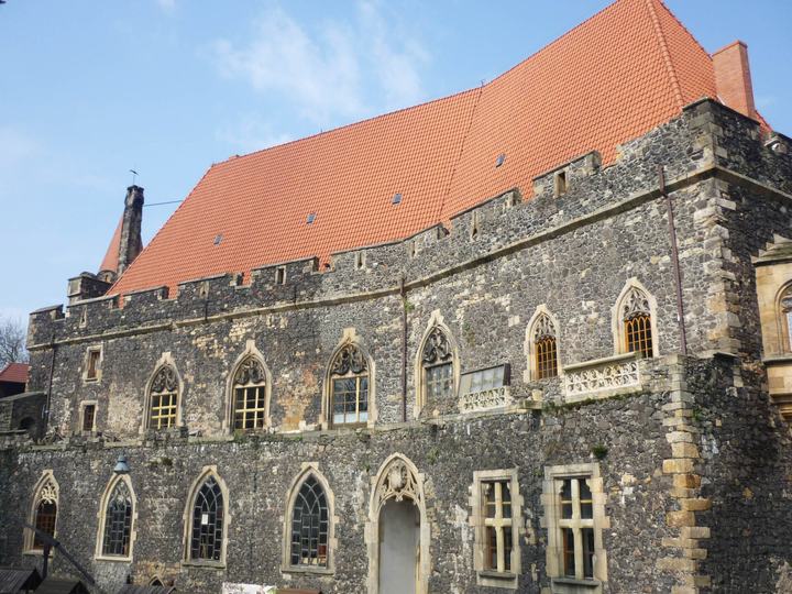 Zamek Grodziec — Palast der Gröditzburg ( Zamek Grodziec ) in der polnischen Woiwodschaft Niederschlesien