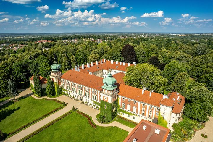 Zamek w Łańcucie i powozownia — Łańcut, zespół zamkowy, Zamkowa 1, Łańcut