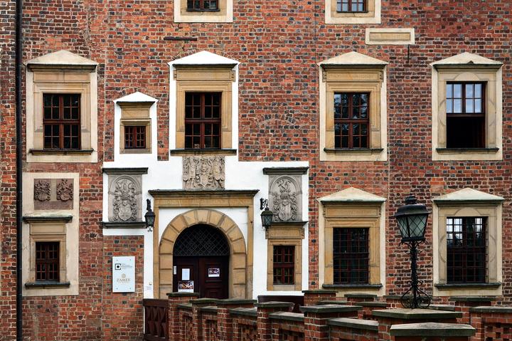 Zamek Wojnowice — The village of Wojnowice (pl) and Wojnowice Castle (pl) or ‘Zamek Na Wodzie’ (built in the