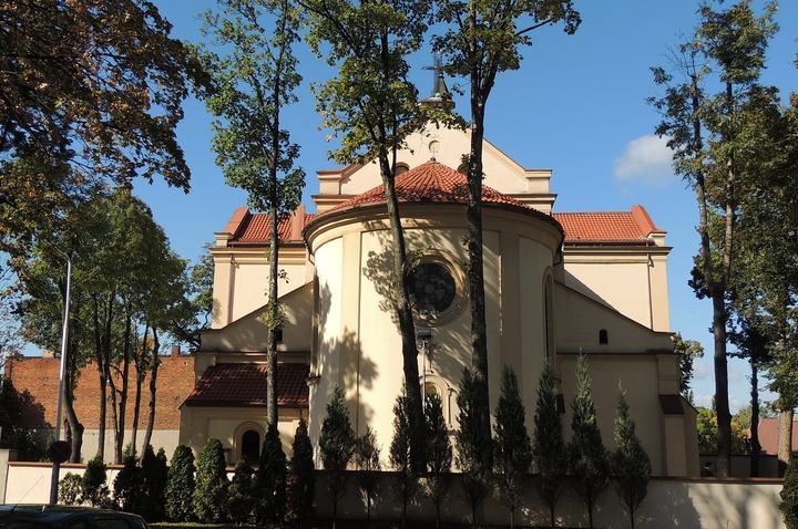 Zduńska Wola — Bazylika Wniebowzięcia Najświętszej Maryi Panny i Sanktuarium Św. Maksymiliana w Zduńskiej