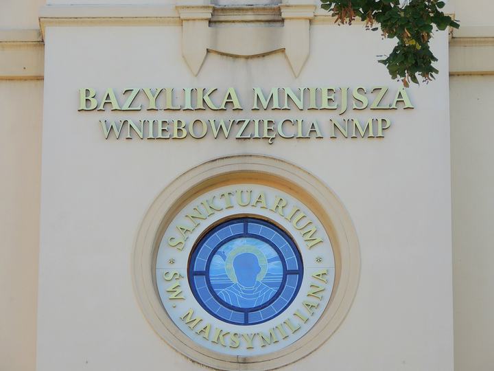 Zduńska Wola — Bazylika Wniebowzięcia Najświętszej Maryi Panny i Sanktuarium Św. Maksymiliana w Zduńskiej